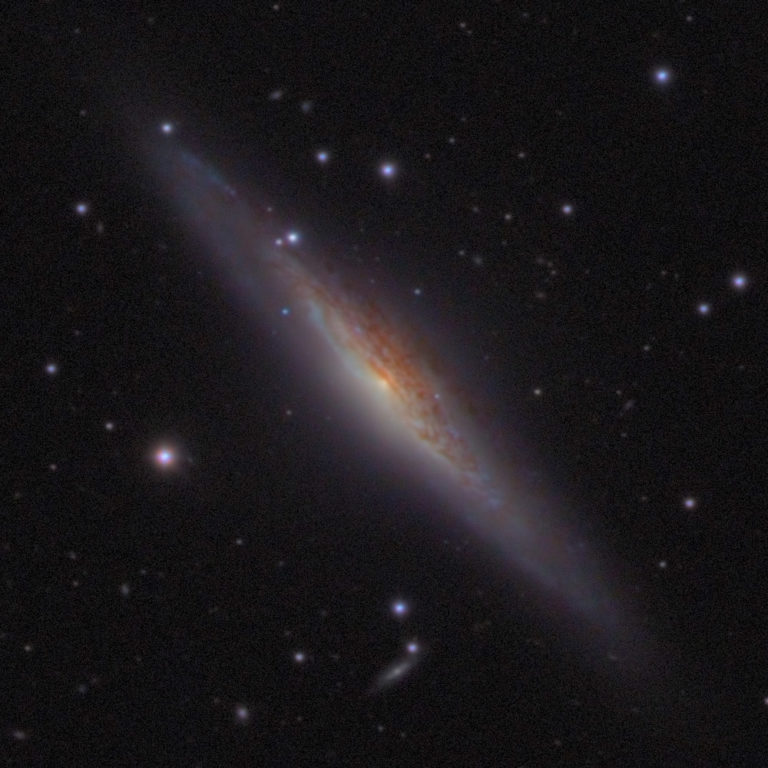 NGC2683 complex 7.5h 100percent 768x768 - NGC2683 - маленькая одинокая галактика