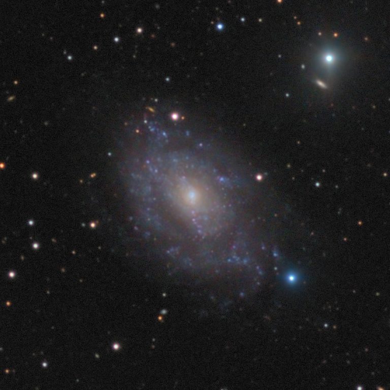 NGC5585 90percent 768x768 - NGC5585 - Небольшая галактика в Большой Медведице