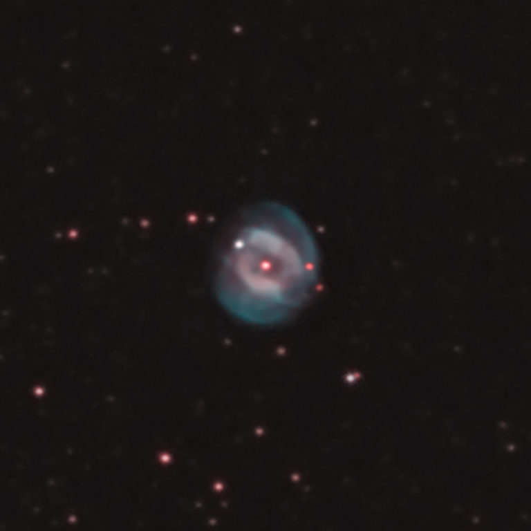 Vitar MakF10 NGC6804 9h 200percent 768x768 - Астрофото: Планетарная туманность Снежок NGC6804