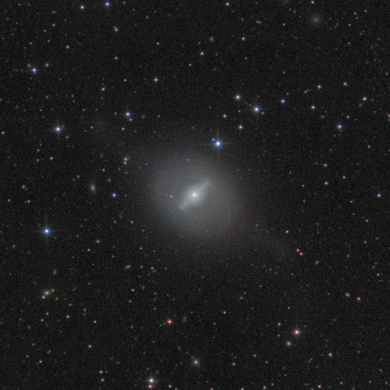 NGC4643 newtonS 25h 100percent 768x768 - Астрофото: Галактика NGC4643 в Деве